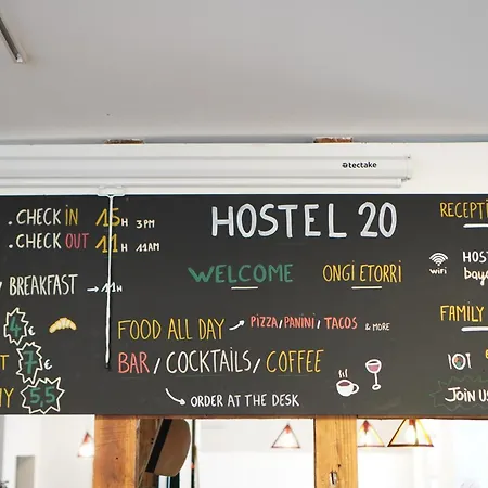 Hostel20